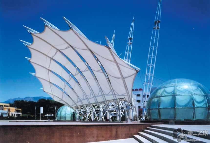 菏泽车棚膜结构网架